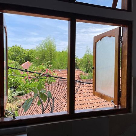 Отель Kubu Elsa Bali Ловина Экстерьер фото