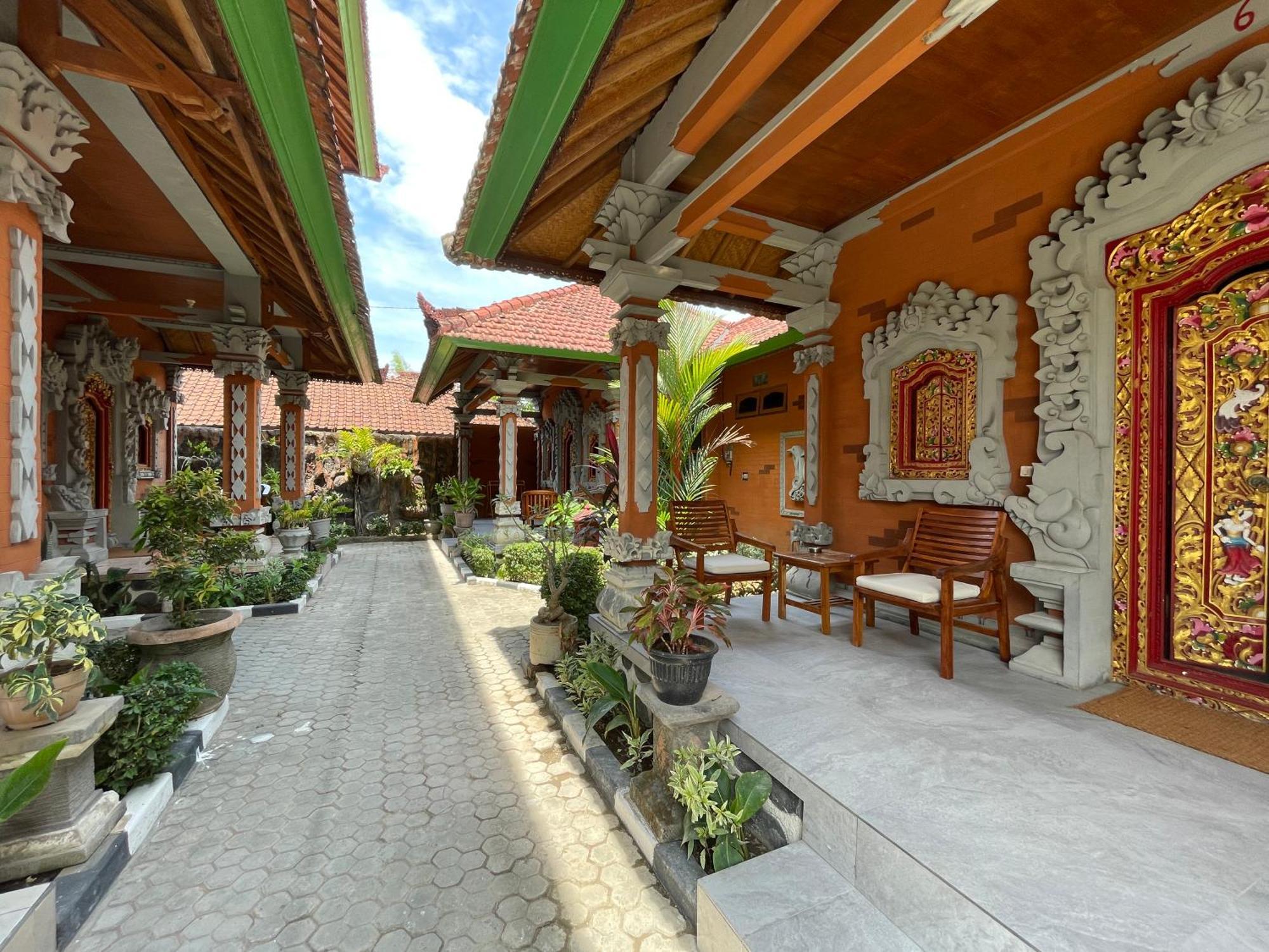 Отель Kubu Elsa Bali Ловина Экстерьер фото