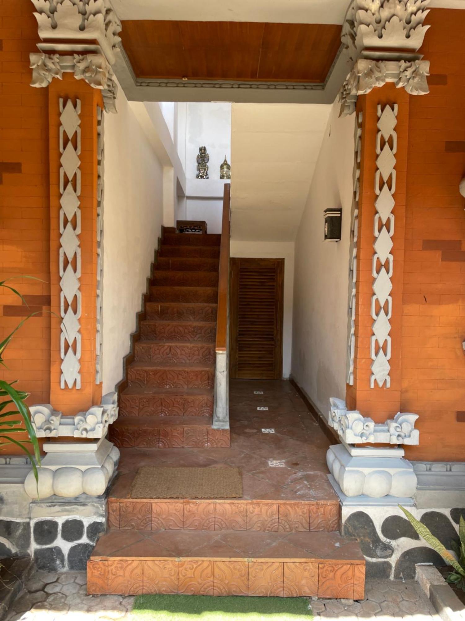Отель Kubu Elsa Bali Ловина Экстерьер фото